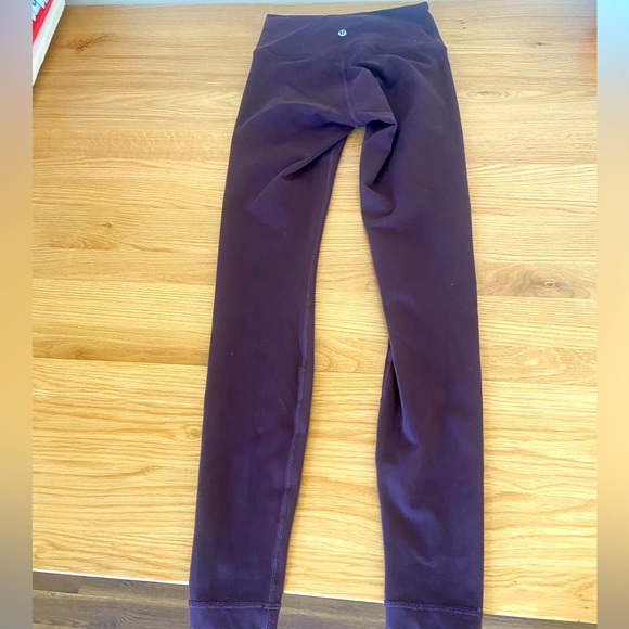 Lululemon Wunder Under 28” leggings in deep plum color, size 4 - Picture 2 of 3